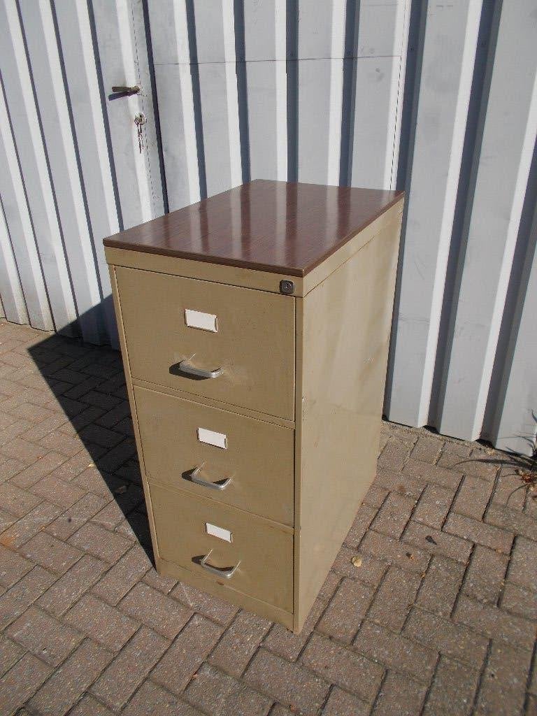 Metalen lade kast 47 cm x 71 cm x 104 cm hoog, 3 ou 4 tiroirs, Enlèvement, Utilisé, 50 à 100 cm
