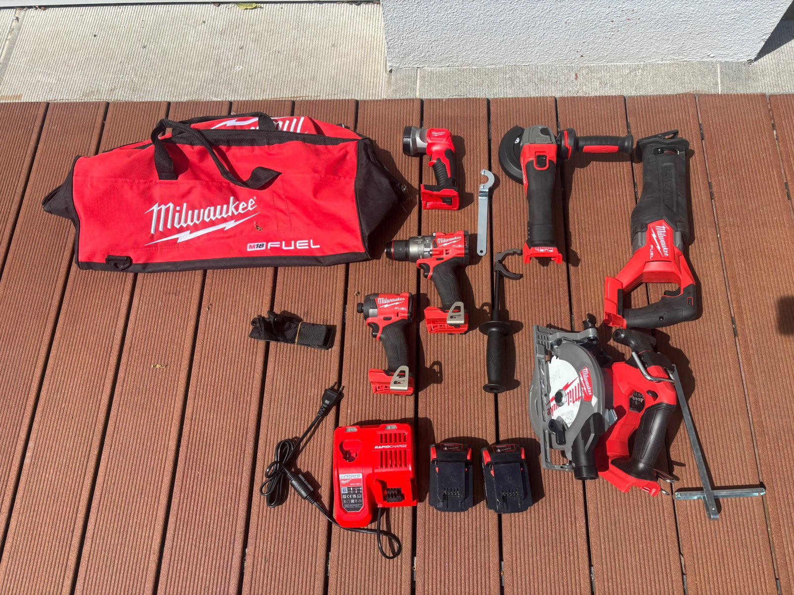 Kit Milwaukee M18, Enlèvement, Comme neuf, Scie, Milwaukee
