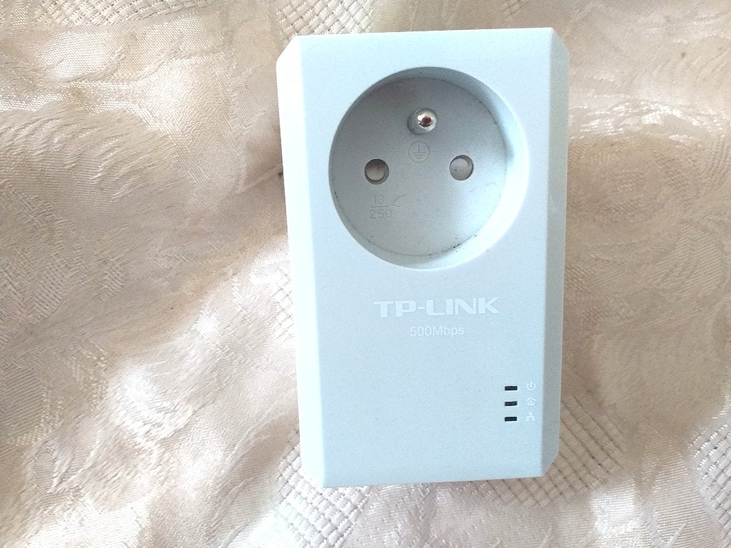 TP-LINK TL-PA4015P - 600 Mbps stroomlijnadapter, Ophalen of Verzenden