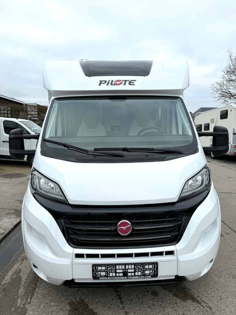 Pilote P276 Evidence, Jusqu'à 4, Entreprise, Fiat, Pilote