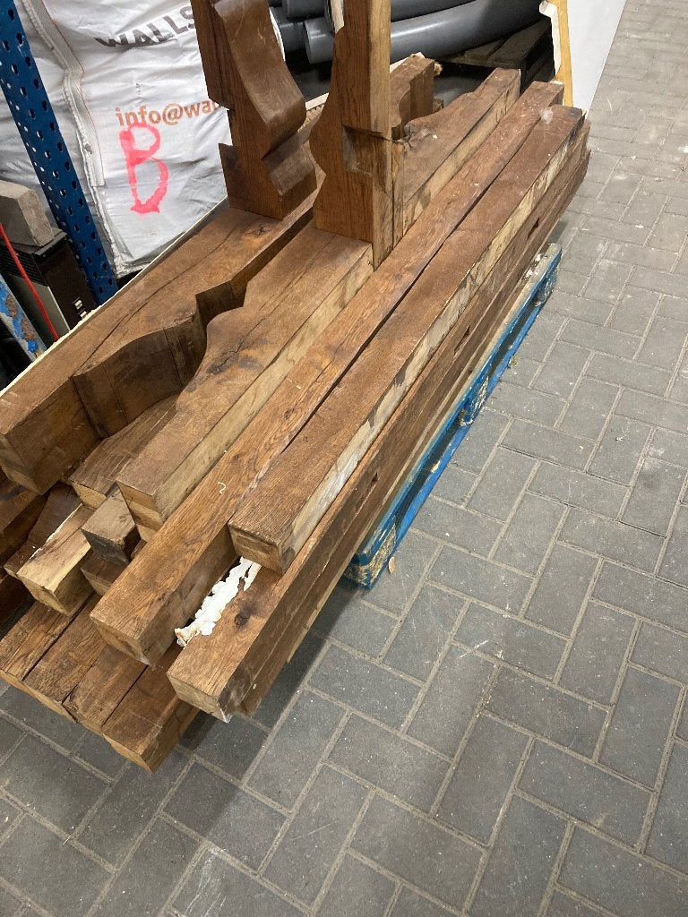 Eiken kepers 9x9 cm lengte 130 tot 190, Ophalen, Eiken