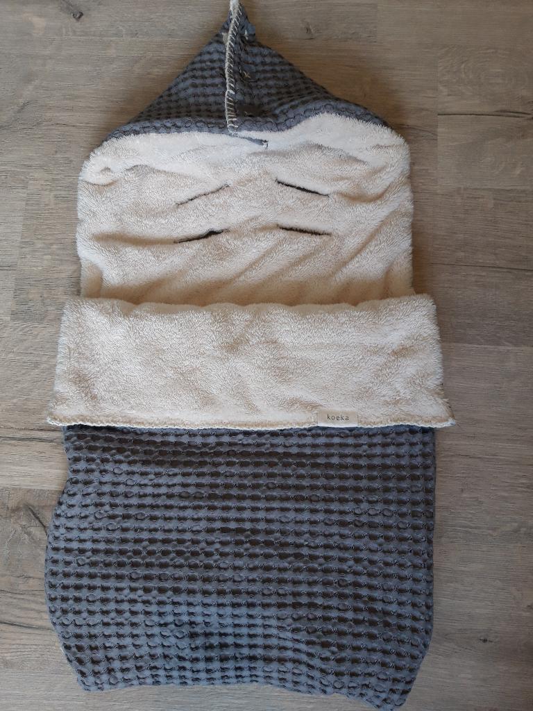 Voetenzak koeka voor maxi-cosi, kleur grijs, Kinderen en Baby's, Ophalen, Overige methoden, Zo goed als nieuw, 0 t/m 13 kg