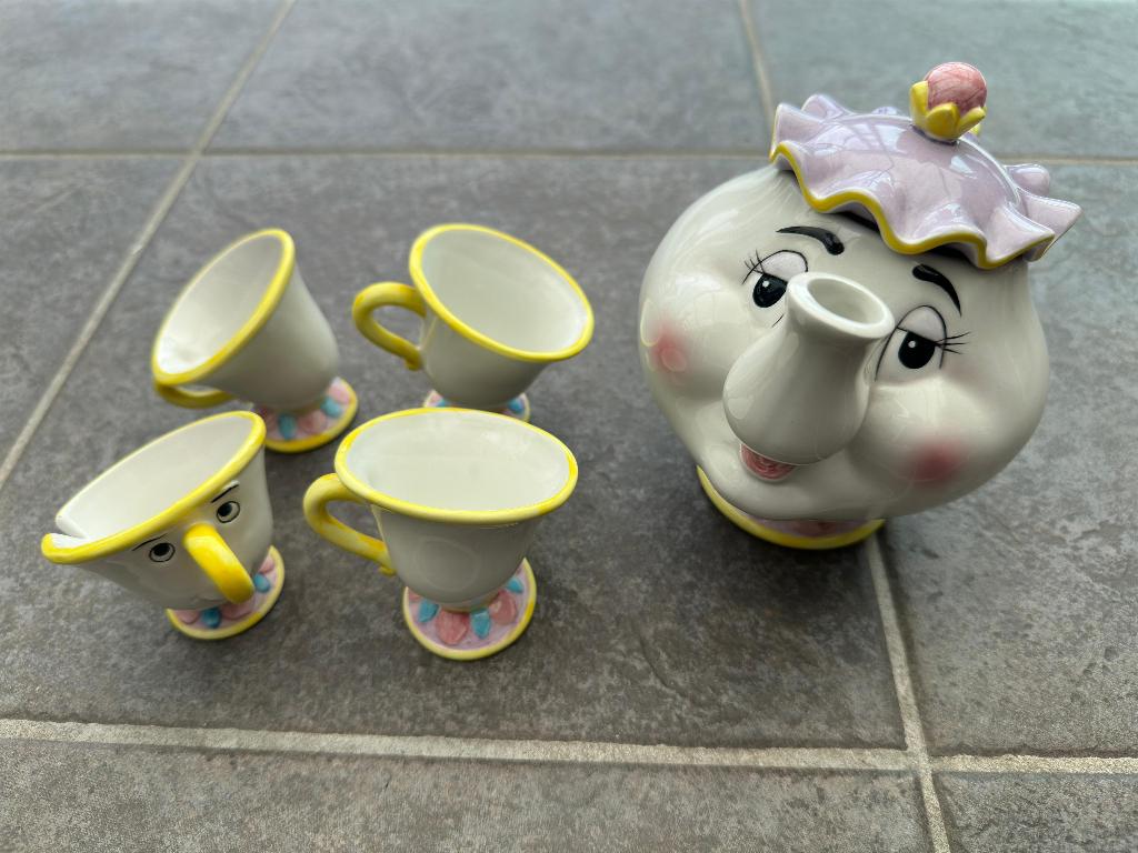 Vintage Belle & Het Beest: Mrs Potts + Chip, Verzamelen, Disney, Ophalen, Assepoester of Belle, Nieuw, Beeldje of Figuurtje