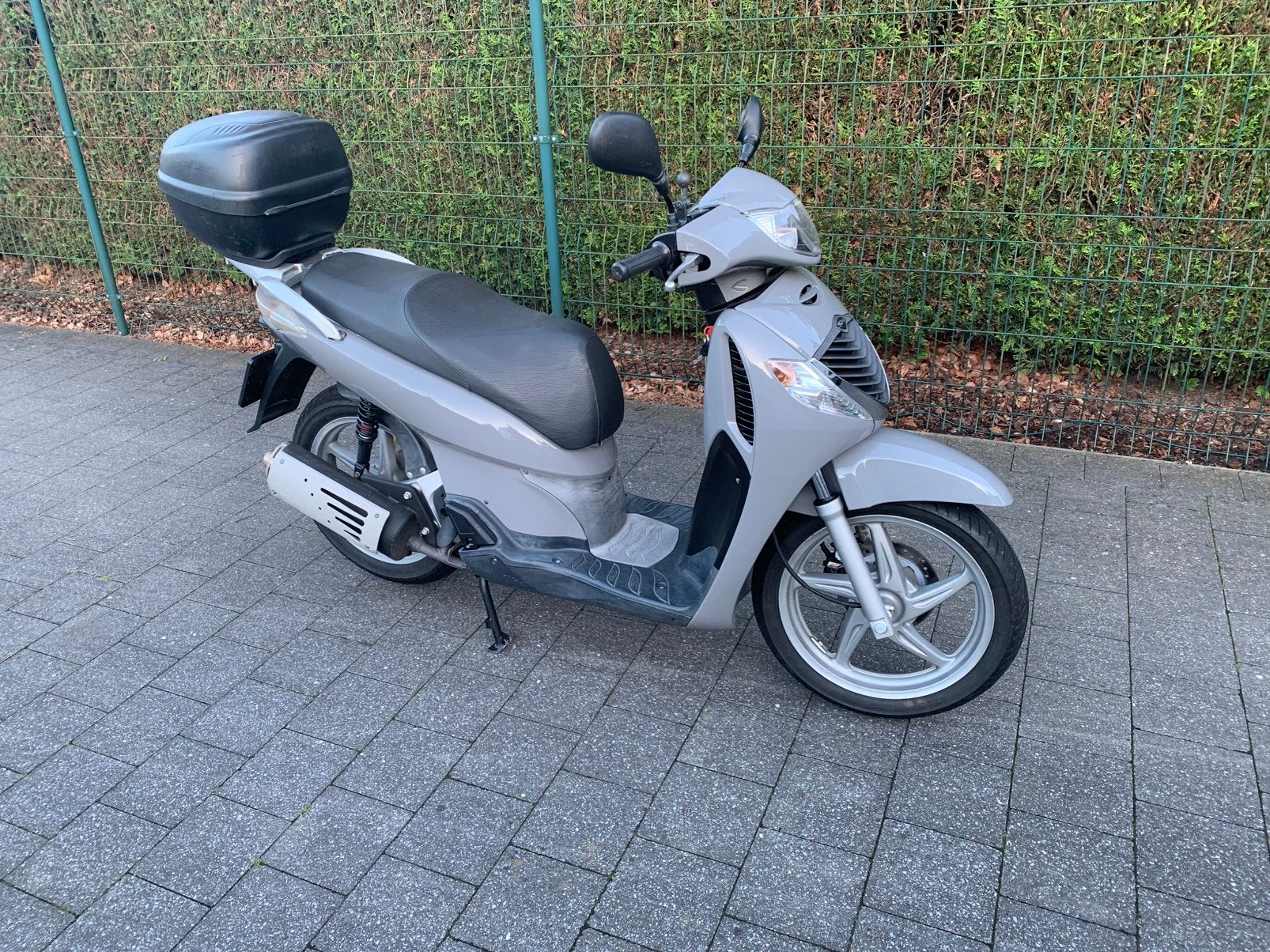 Honda SH 125 2006, Motos, Particulier, Scooter