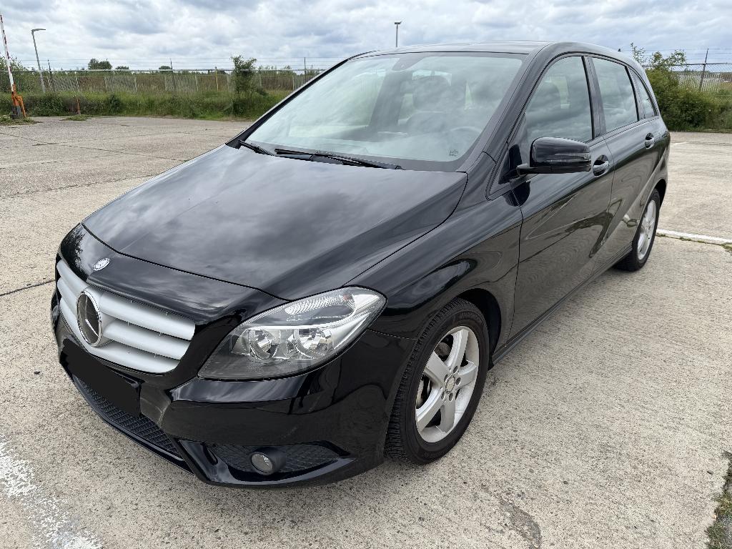 Mercedes B180 diesel automatiek met 198000 km, Autos, Mercedes-Benz, Euro 5, Achat, Noir, Automatique