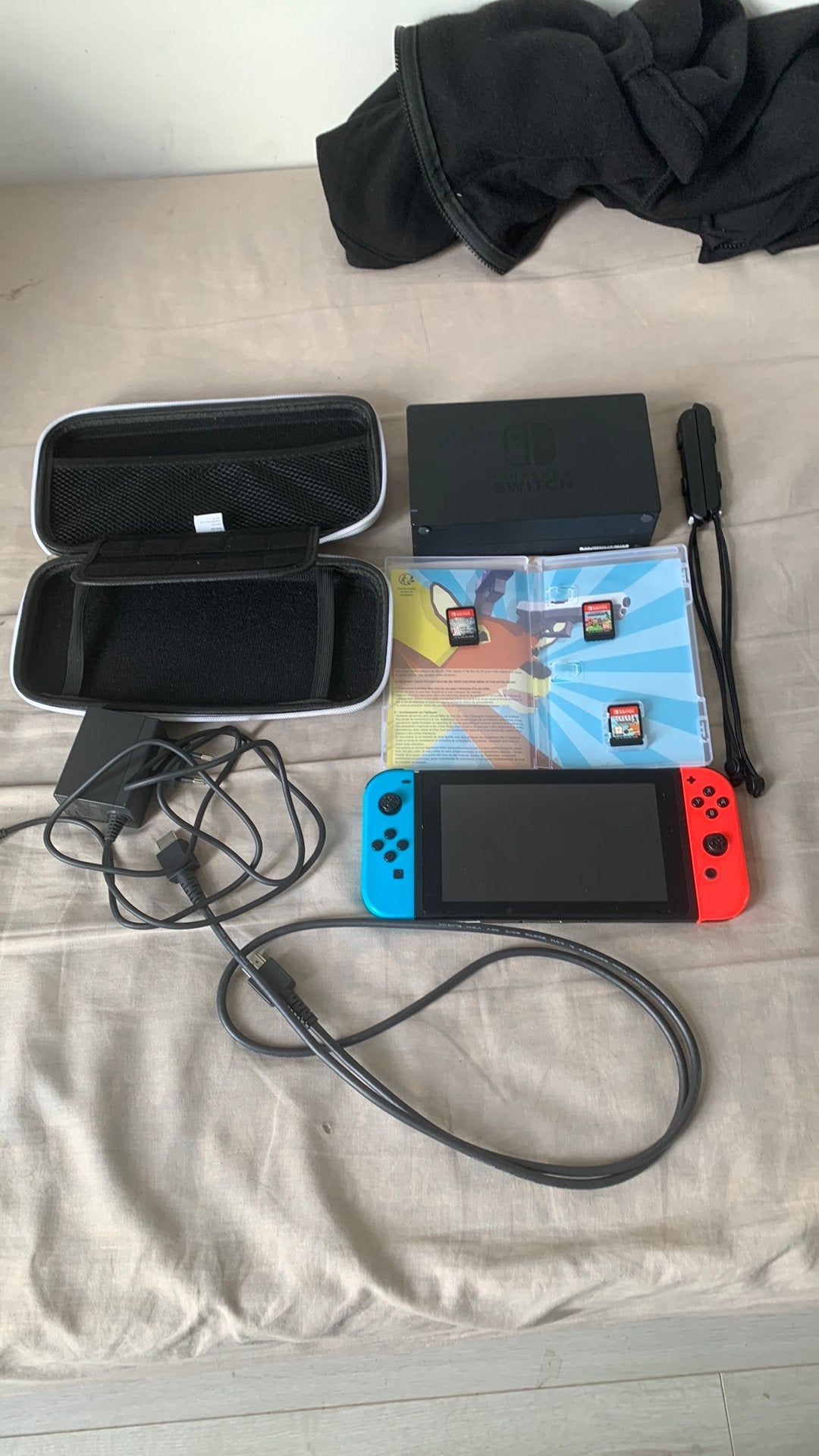 Nintendo switch, Enlèvement, Switch Original, Avec 2 manettes, Avec jeux