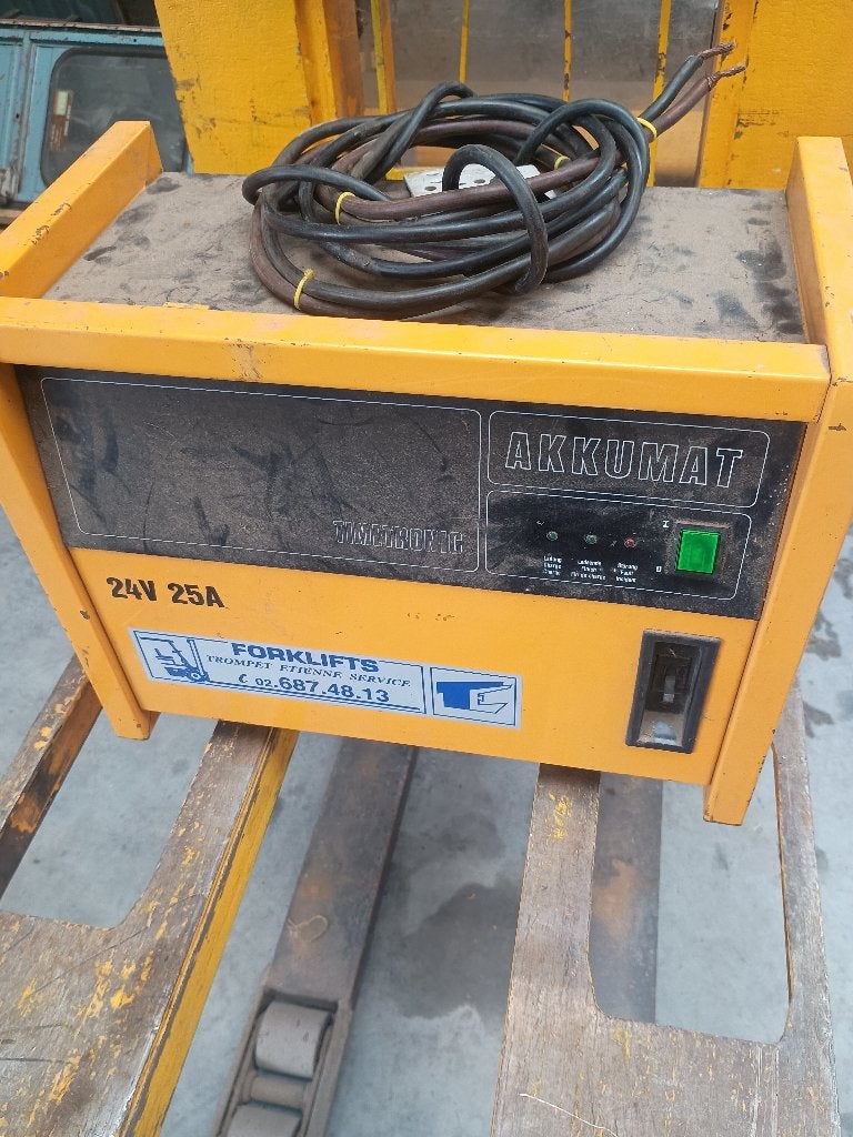 Acculader voor een heftruck, Ophalen of Verzenden