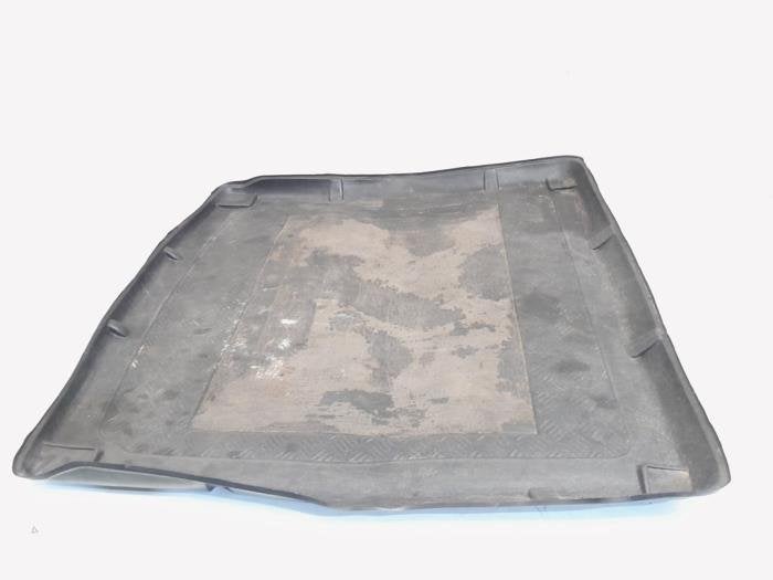 Coffre tapis d'un Audi A4, -, 3 mois de garantie, Audi, Utilisé