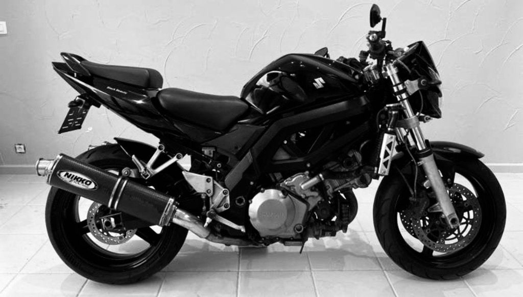 Suzuki SV1000N, Motoren, Motoren | Suzuki, 2 cilinders, Sportuitlaat, Occasion, Particulier