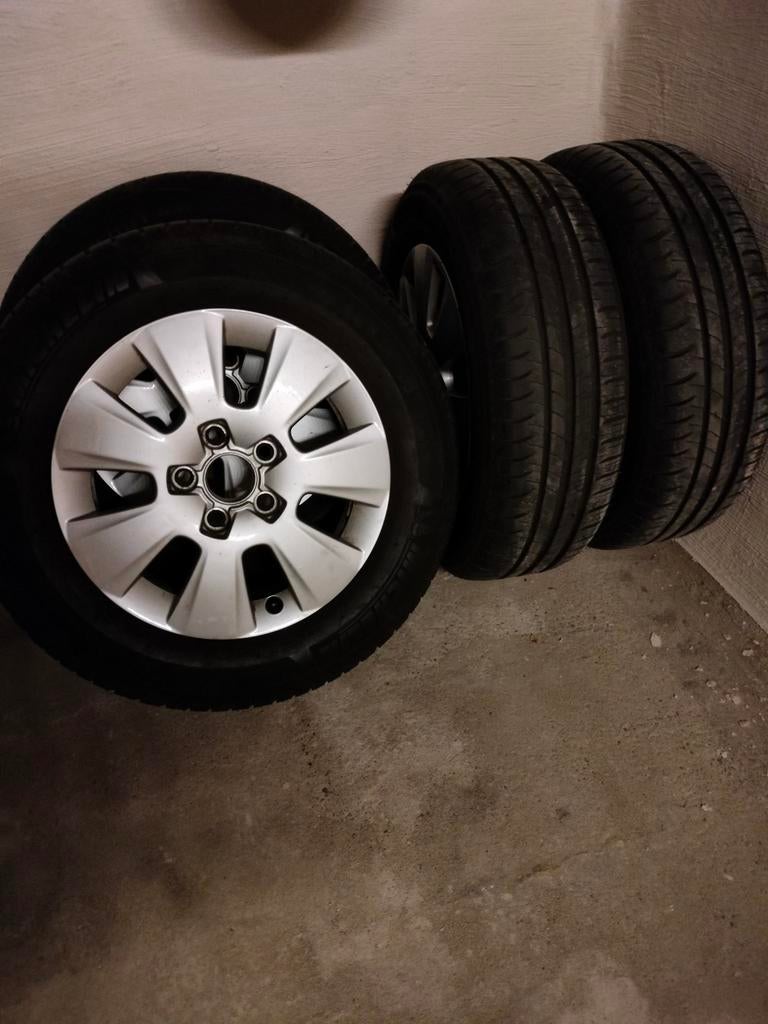 Audi A3 / 4 banden plus velgen michelin, Auto-onderdelen, Banden en Velgen, Ophalen, Band(en)