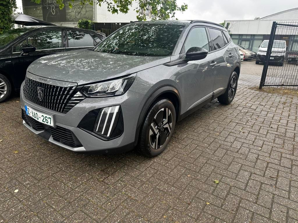 Peugeot 2008 1.2 allure facelift, Auto's, Voorwielaandrijving, Testrit aan huis, 1199 cc, Leder en Stof