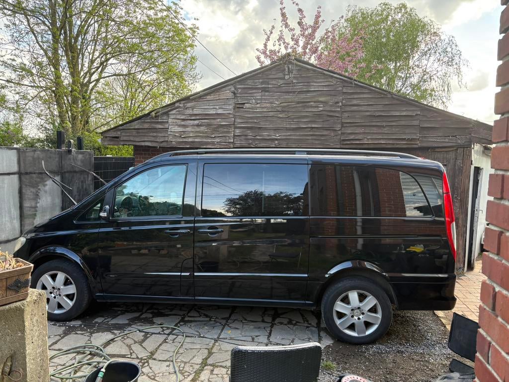 Mercedes viano 2009 rijd en schakelt goed, Auto's, Automaat, 110 kW, Leder en Stof, Zwart