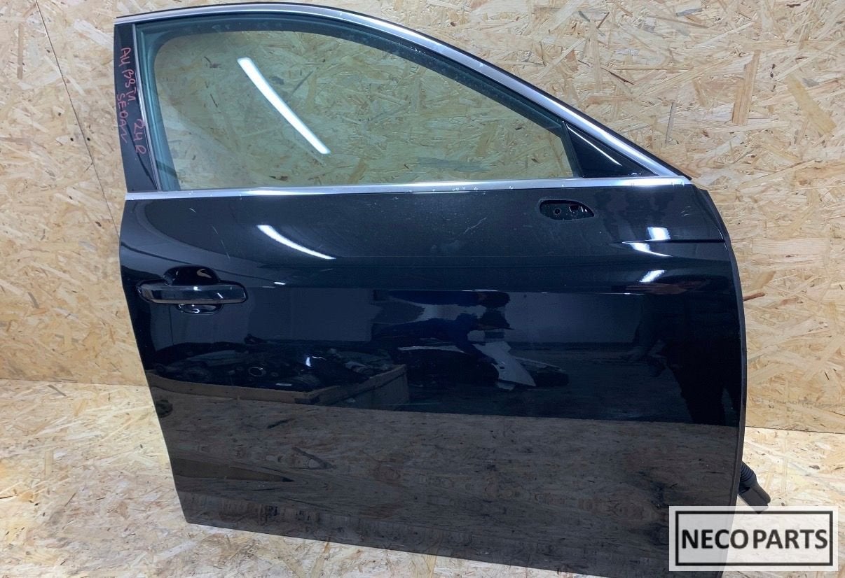AUDI A4 B9 8W SEDAN FACELIFT PORTIER DEUR RECHTS ORIGINEEL, Arrière, -, Haillon arrière, Audi