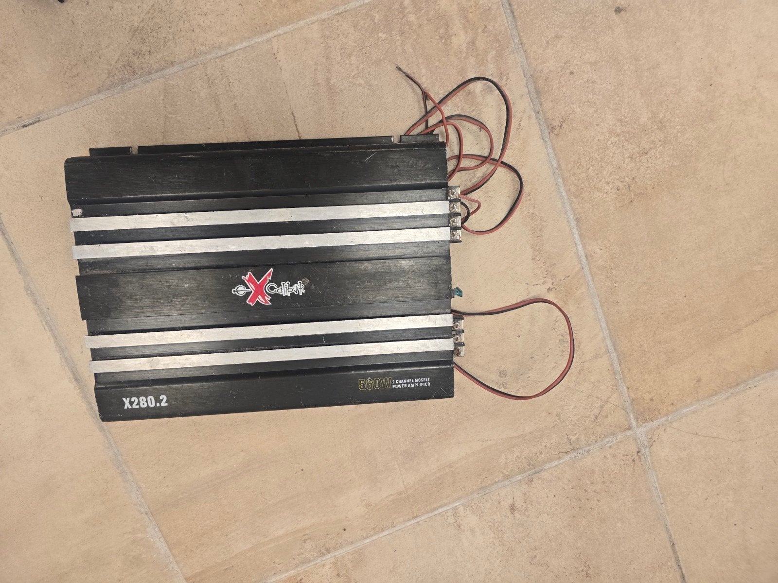 Amplificateur Excaliber 560 W, Enlèvement, Comme neuf