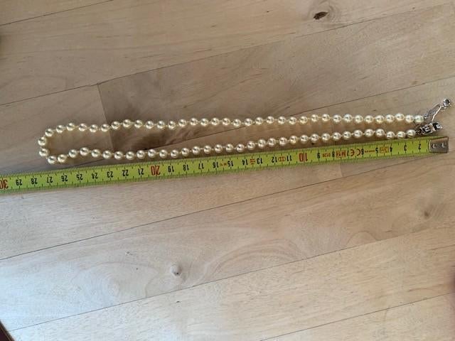 Collier de perles Orquidea, Bijoux, Sacs & Beauté, Colliers, Comme neuf, Synthétique, Autres couleurs, Enlèvement ou Envoi
