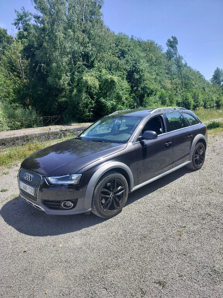 Audi A4 QUATTRO Automatique, Cuir, Achat, Euro 6, Entreprise