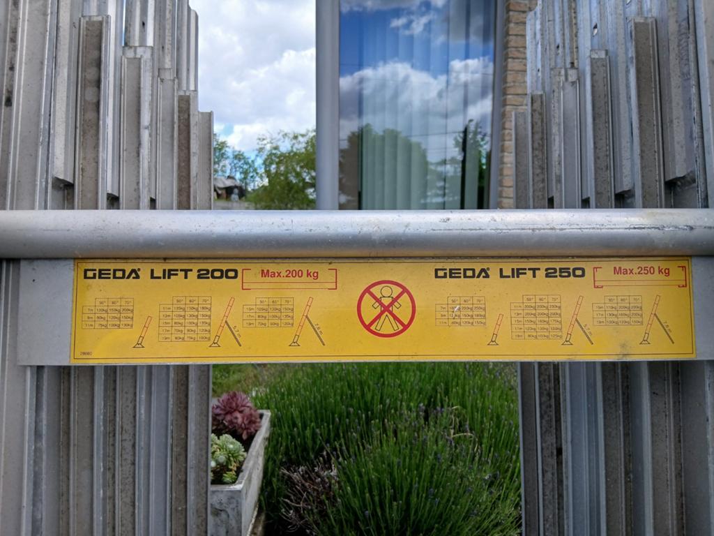 Monte-charge tuiles GEDA LIFT COMFORT 250KG,  ANNÉE 2020., Doe-het-zelf en Bouw, Bouwliften, Ophalen