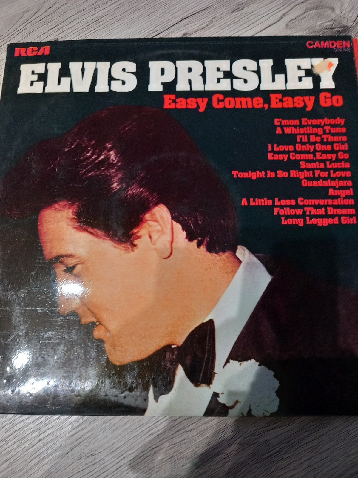 Elvis presley, Ophalen