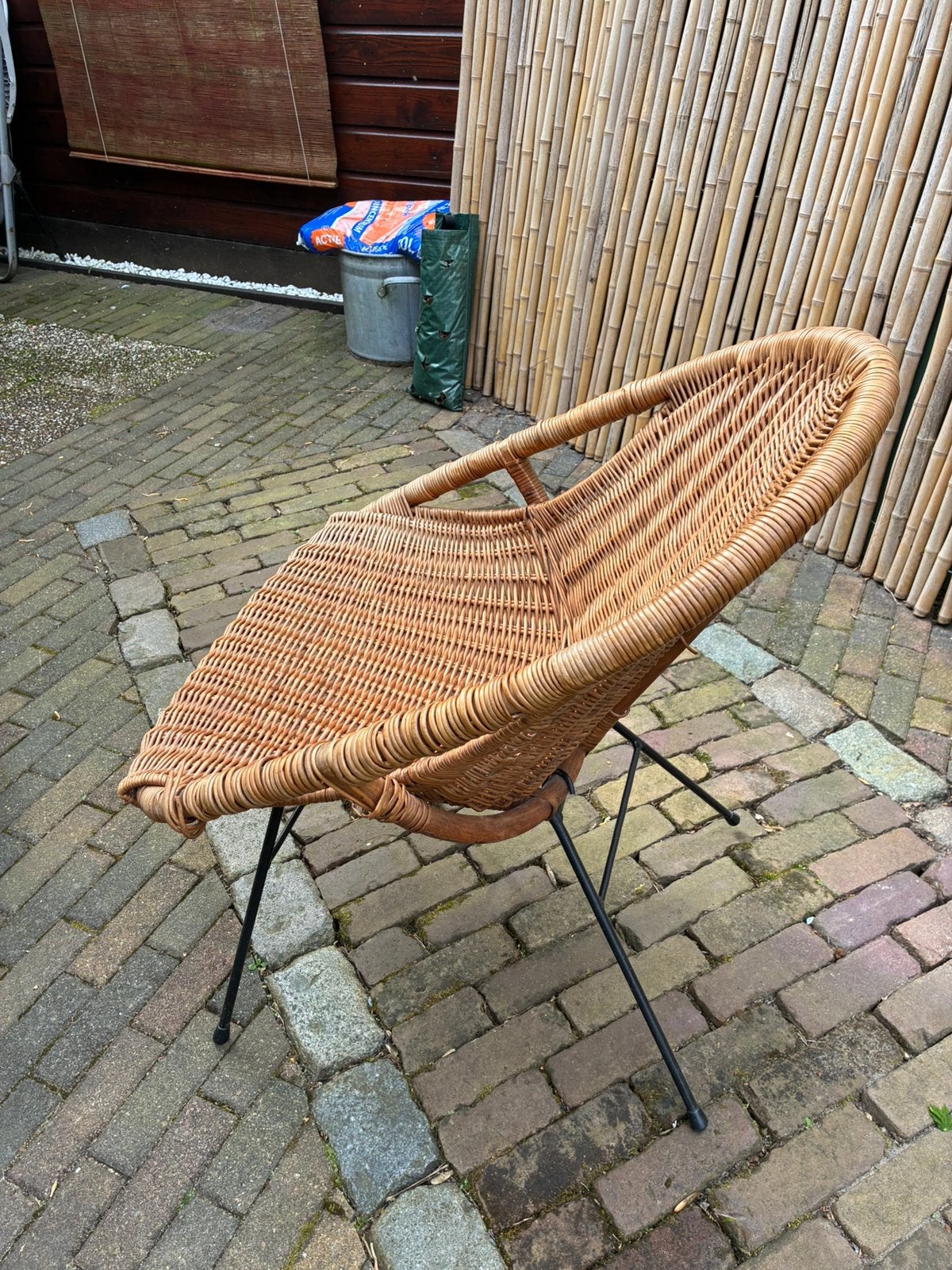 rieten vintage design stoel jaren 60- retro stoel, Enlèvement, Noir
