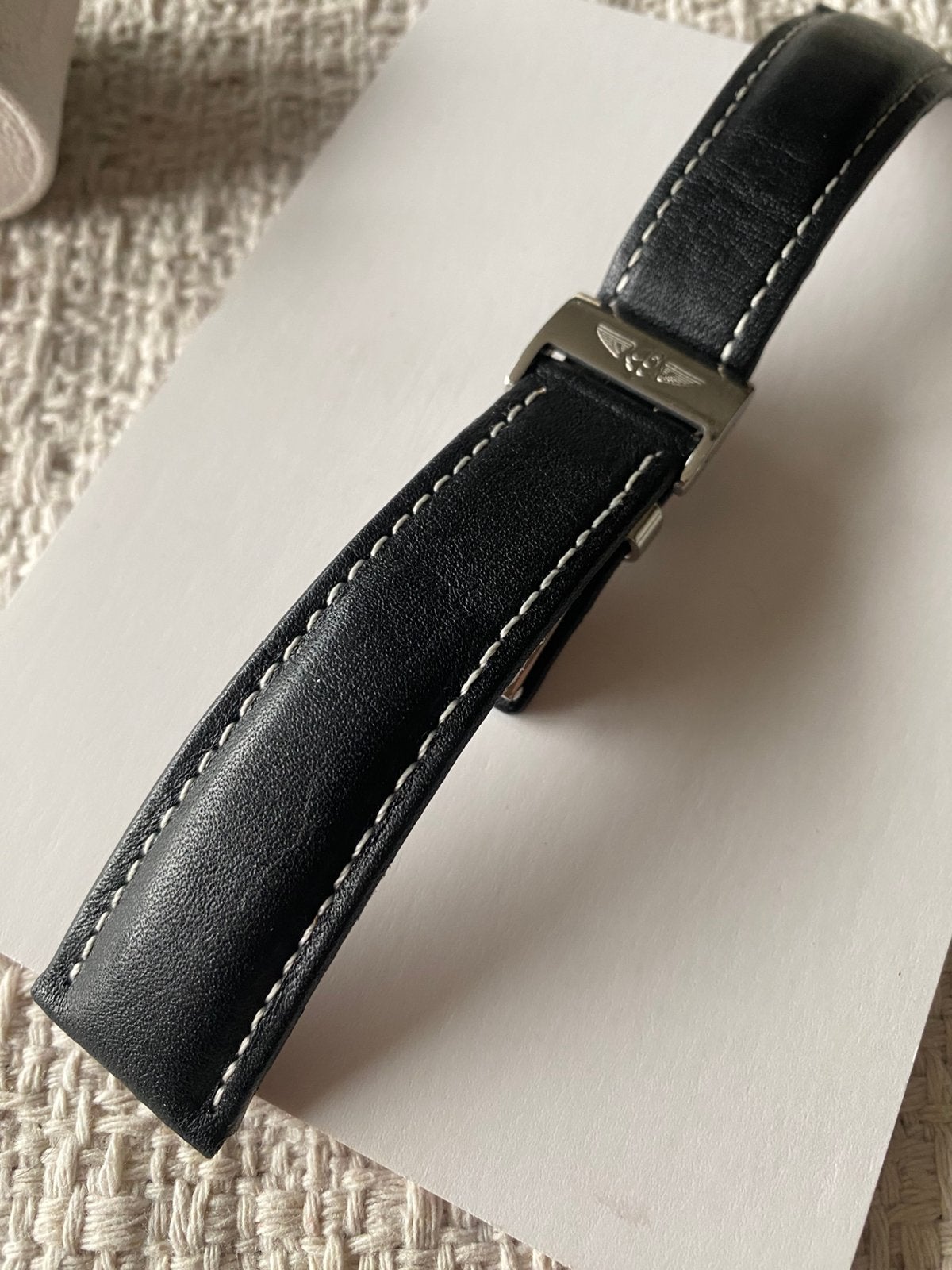 Breitling horloge leder band met vouwsluiting, Envoi, Comme neuf, Blanc