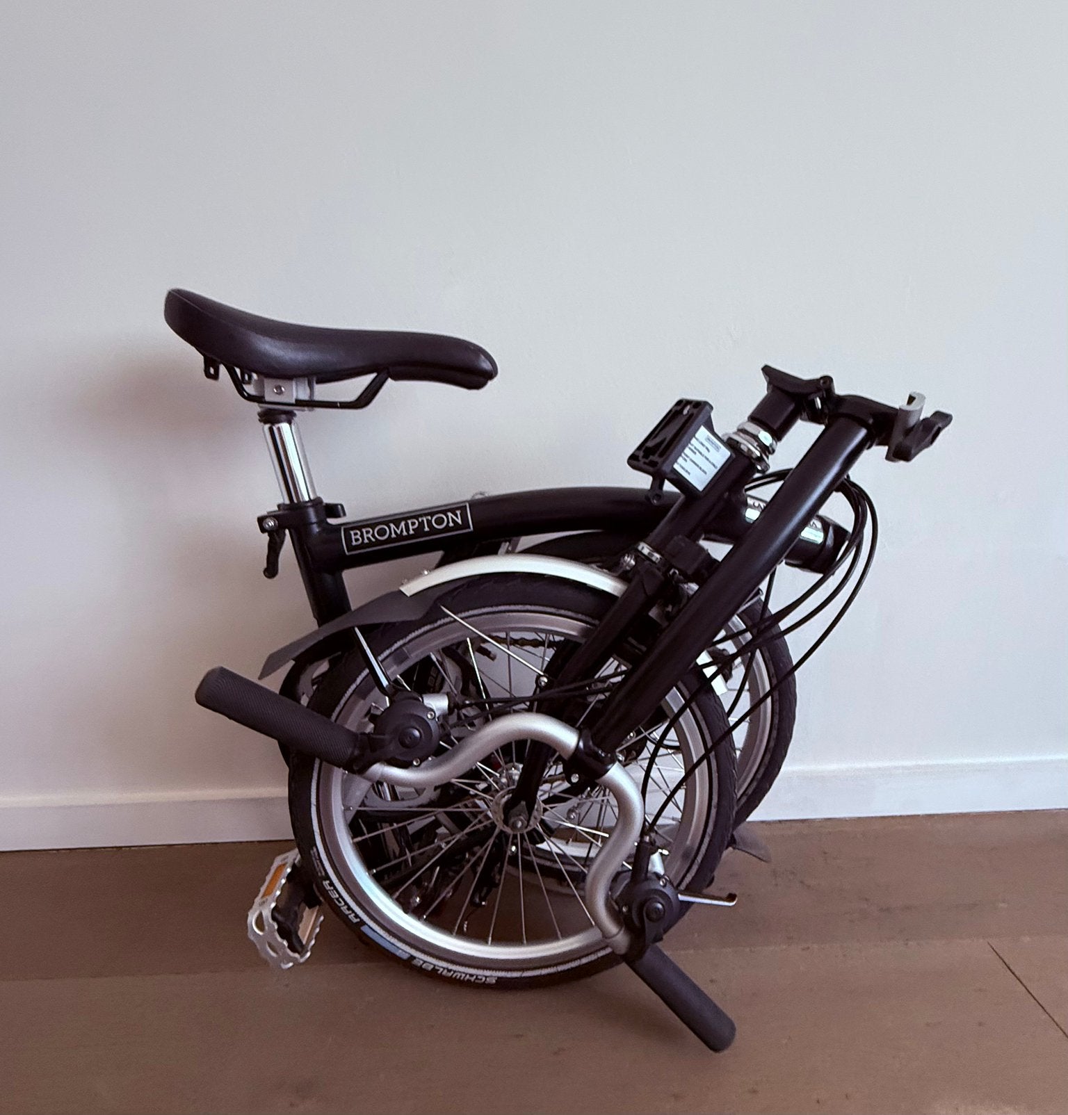 Vélo pliable Brompton M6L + sac et housse de pluie, Vélos & Vélomoteurs, Vélos | Vélos pliables, Comme neuf, Brompton, Vitesses