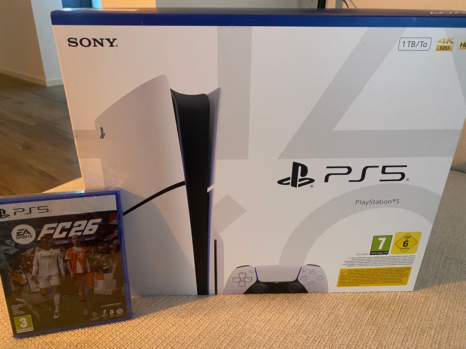 PS5 Slim 1 To Édition Standard (lecteur disque) + FC 26, Consoles de jeu & Jeux vidéo, Consoles de jeu | Sony PlayStation 5, Neuf