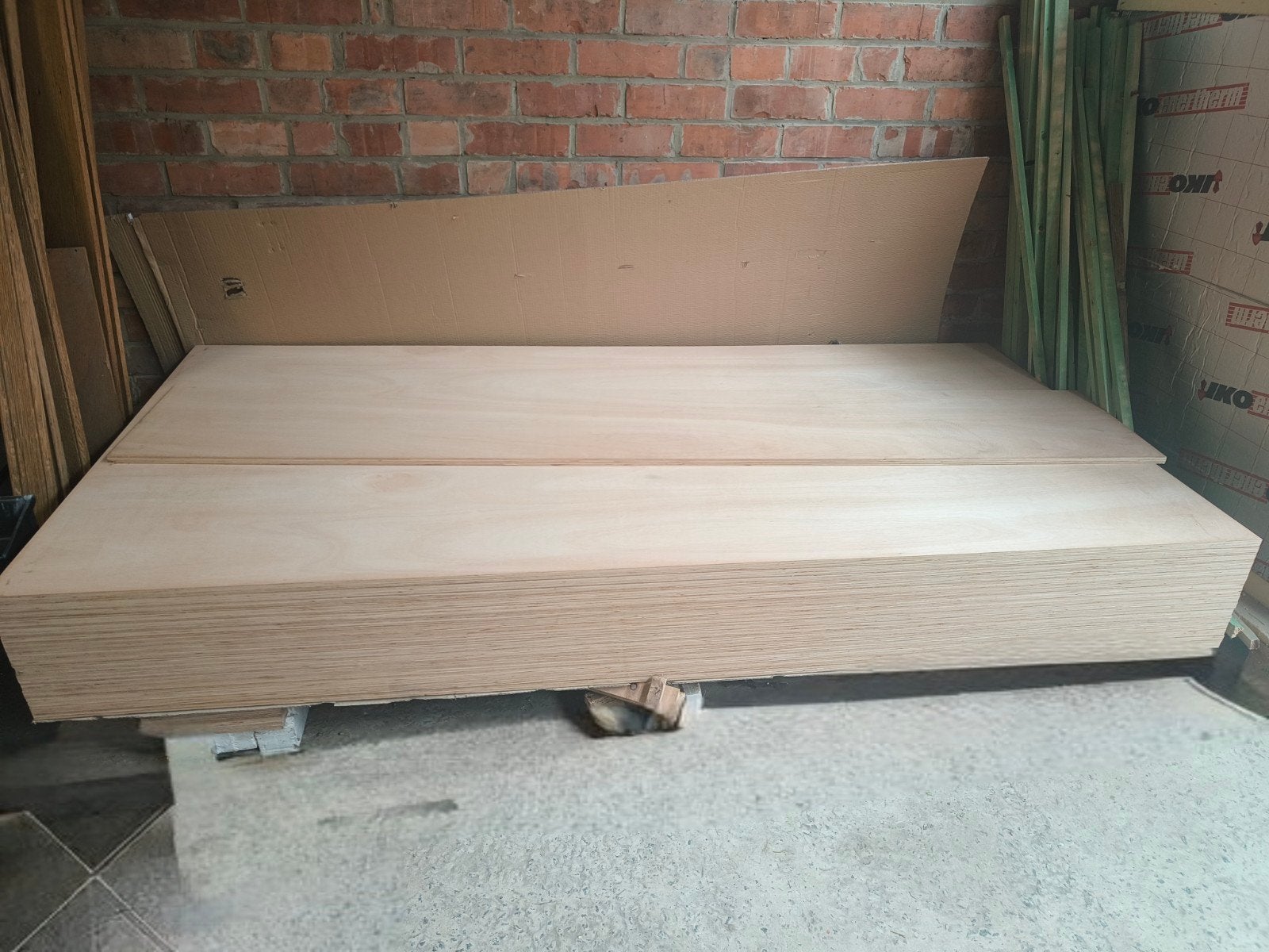 Multiplex WBP 18mm Hardhout – 250x122cm, Bricolage & Construction, Plaques & Panneaux, Enlèvement, Multiplex