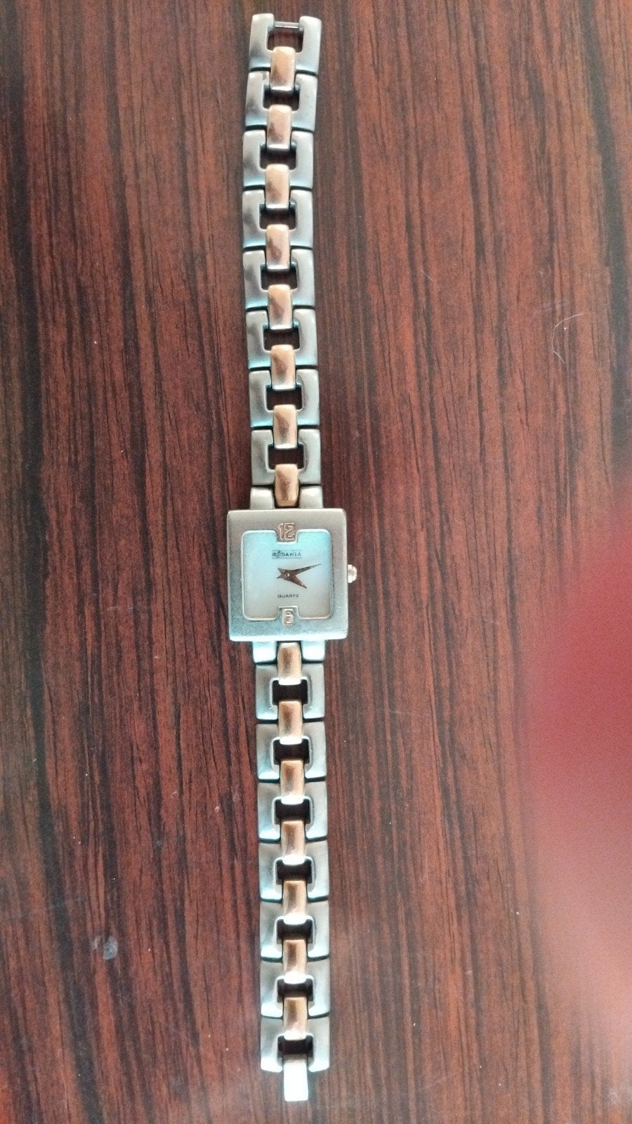 vintage Montre RODANIA pour femme, Bijoux, Sacs & Beauté, Enlèvement ou Envoi, Utilisé, Argent, Acier