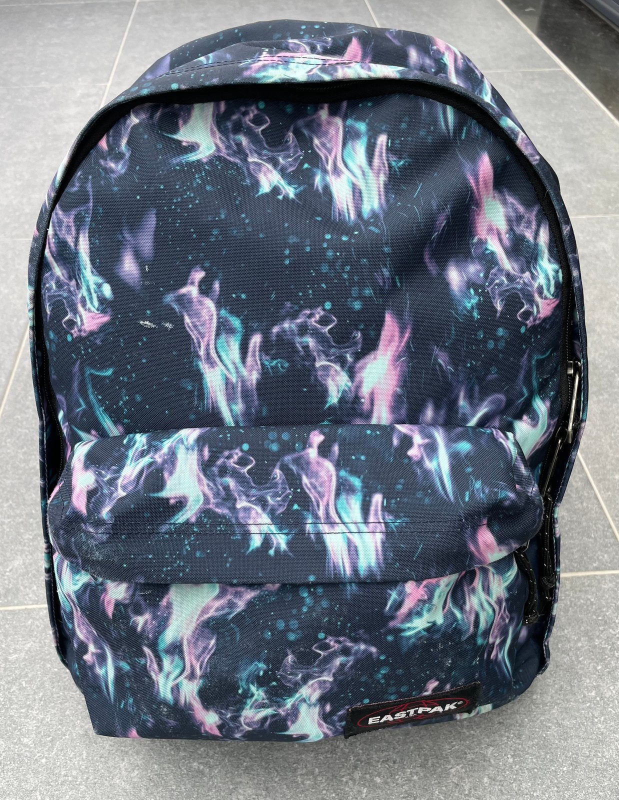 Eastpack middelgrote rugzak met pc-vak, 40 tot 50 cm, Ophalen of Verzenden, Zo goed als nieuw, Minder dan 30 cm