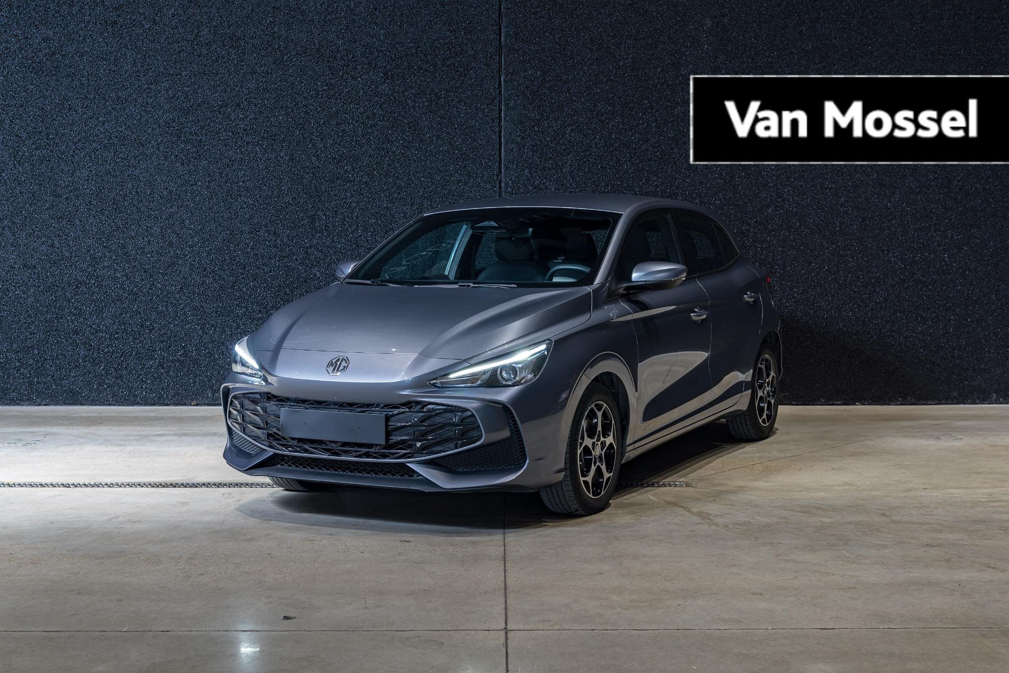 MG MG3 Hybrid+ Comfort (automatique), Autos, MG, Argent ou Gris, Achat, 143 kW, https://public.car-pass.be/vhr/9e619371-f645-4391-b2d0-fcba98bec017
