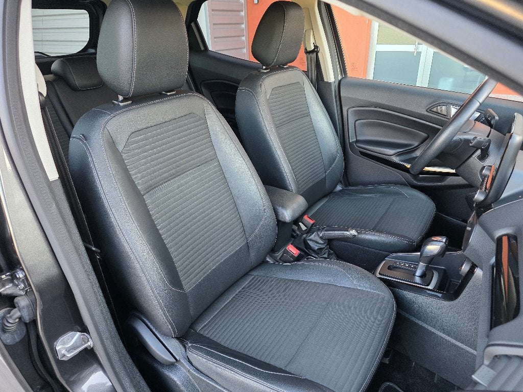 Ford EcoSport - Titanium - Benzine - Automaat, Auto's, Dealer onderhouden, 140 g/km, Ecosport, Leder en Stof