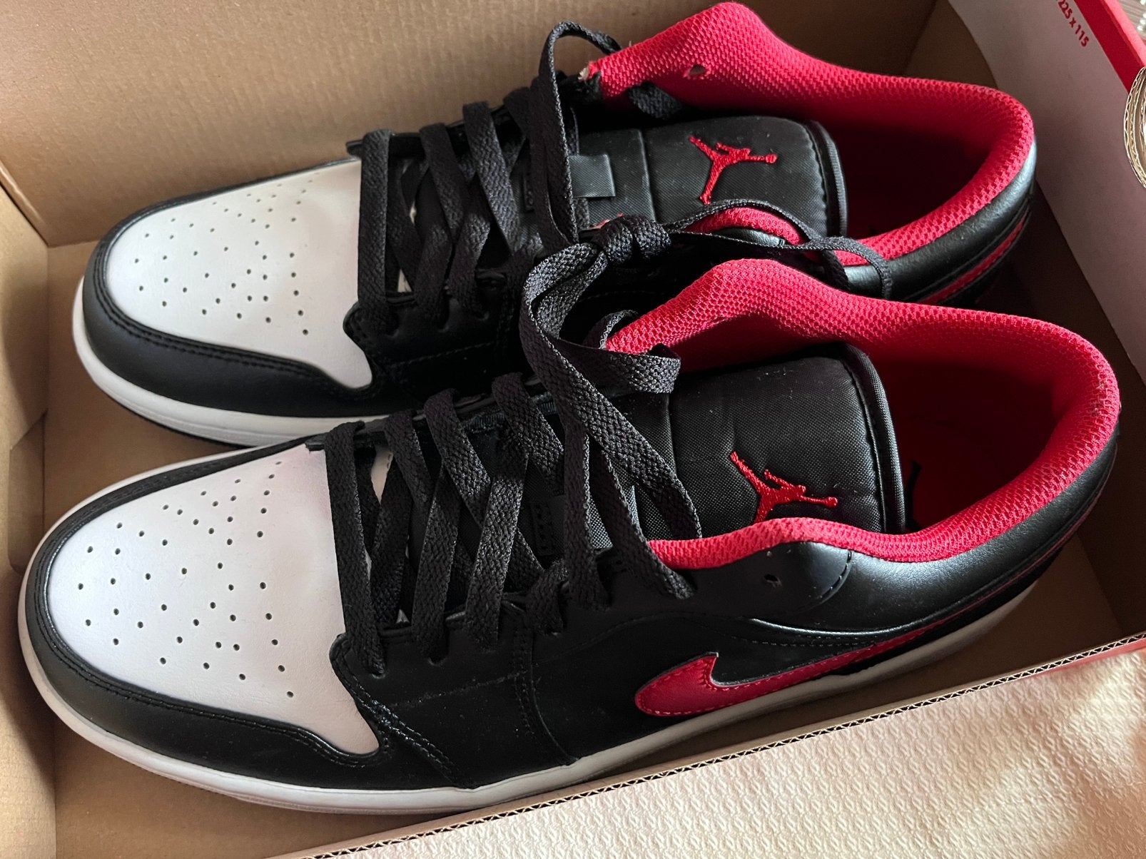 NIKE air Jordans maat 44,5, Ophalen, Nieuw, Schoenen