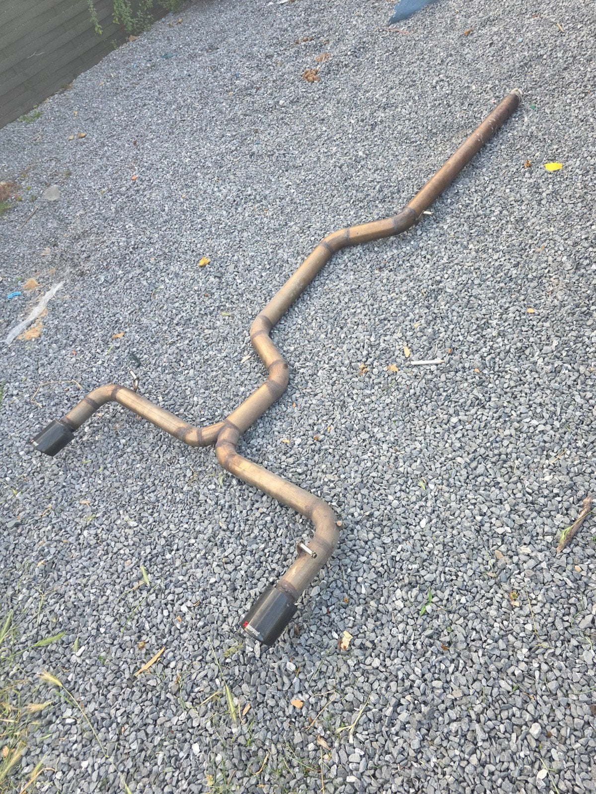 Échappement Akrapovic, Enlèvement