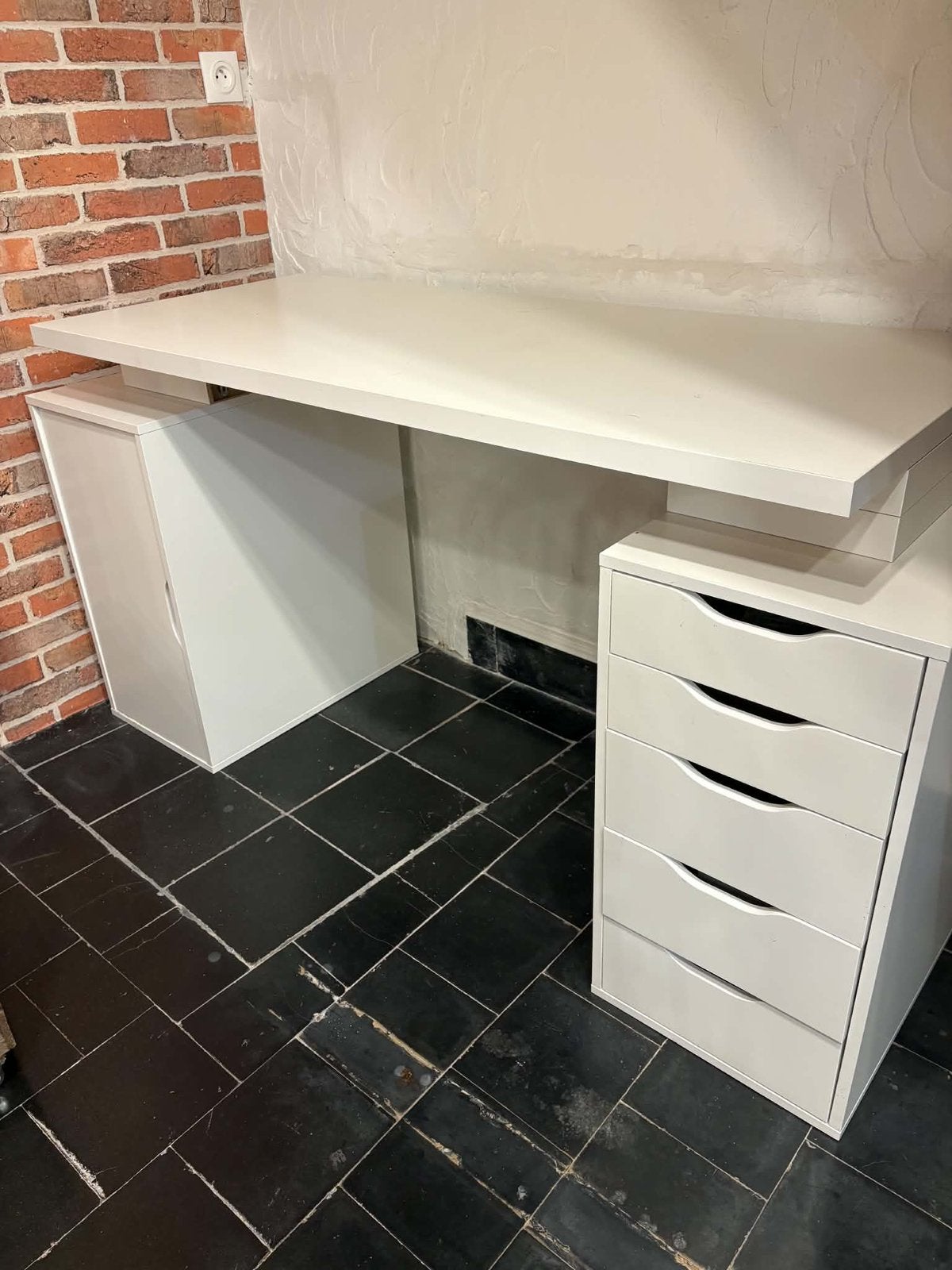 Bureau ikea, Enlèvement, Comme neuf, IKEA