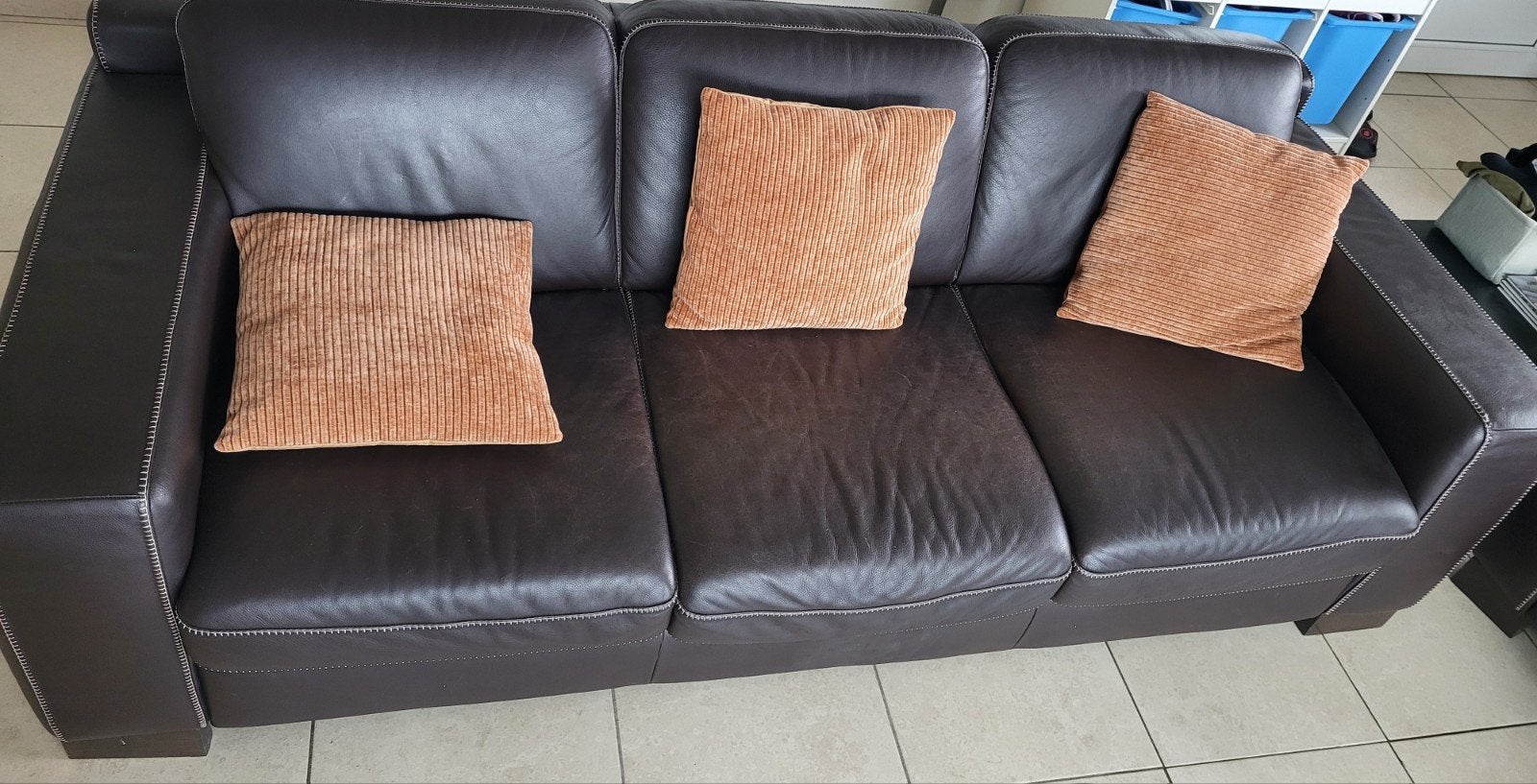 Lederen zetel driezit (€250) en tweezit (€150), Huis en Inrichting, Ophalen
