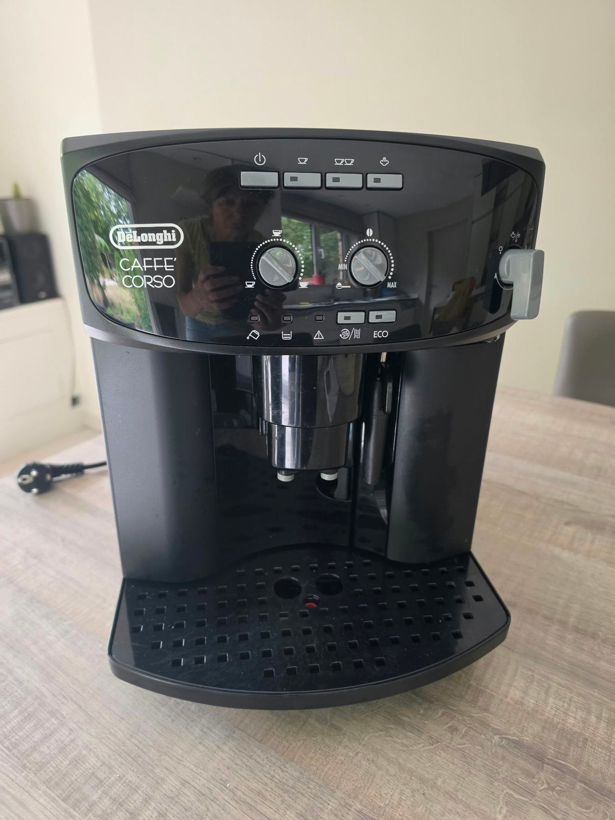 De’Longhi Caffè Corso ESAM2502 – perfect werkend, Ophalen, Zo goed als nieuw, Koffiemachine, Koffiebonen