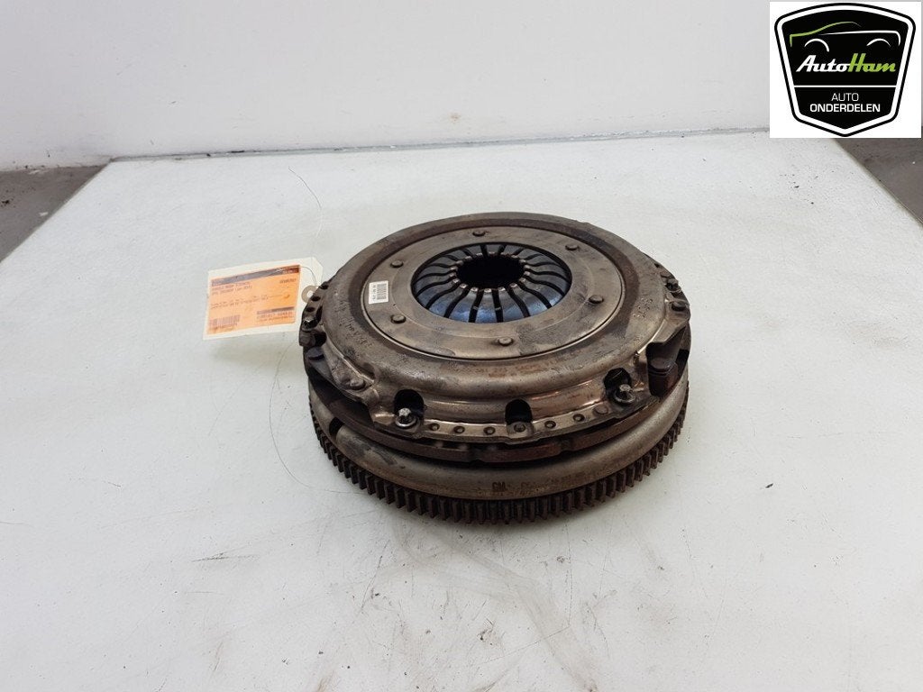 VOLANT MOTEUR BI-MASSE Opel Insignia Sports Tourer, Autos : Pièces & Accessoires, Utilisé, Opel