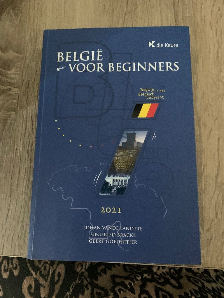België voor Beginners, Ophalen, Zo goed als nieuw, Hogeschool, Die keure