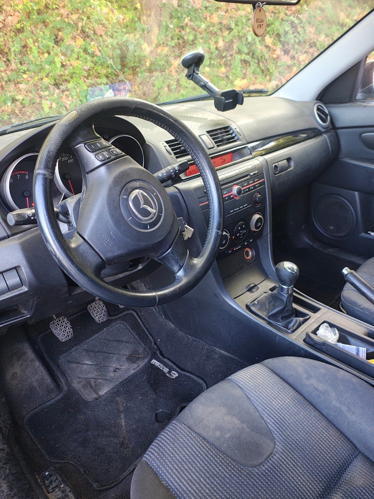 Mazda 3, Voorwielaandrijving, 4 deurs, Stof, Zwart