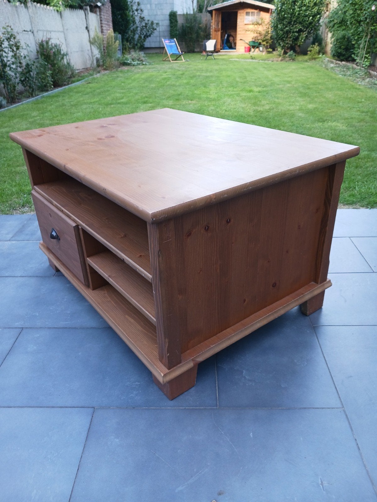 Table basse / table TV en bois brun, Maison & Meubles, Moins de 100 cm, Enlèvement, Utilisé, 50 à 100 cm