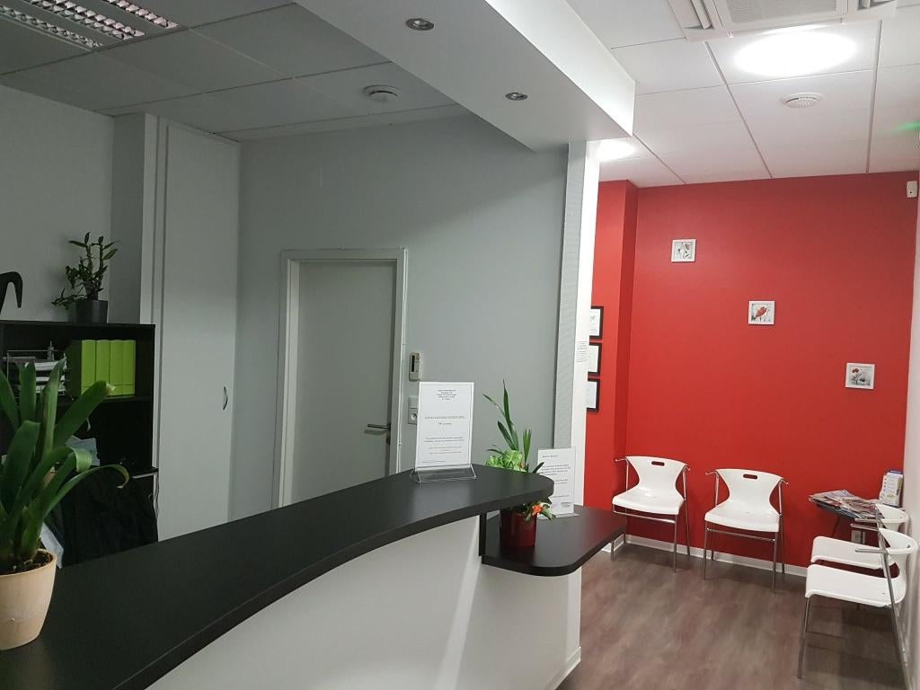 Vends local pro, Immo, Ville, France, 5 pièces, 136 m²