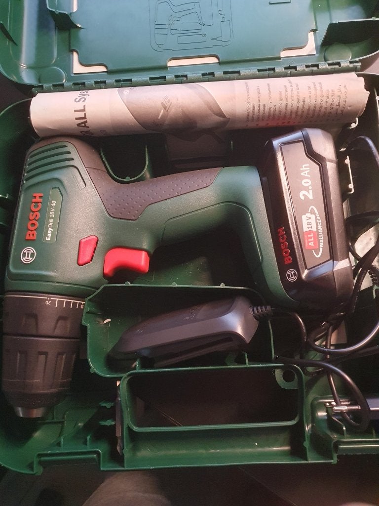 Bosch Easy Drill 18-V40+chargeur+batterie.Nouveau, Enlèvement, Neuf, Perceuse, Vitesse variable