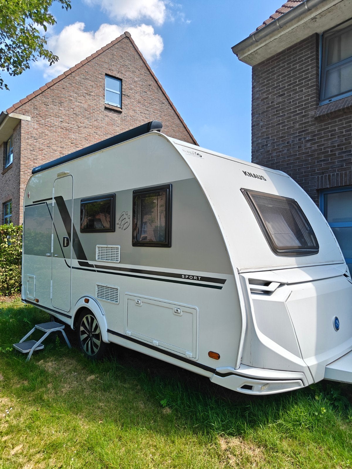Caravan Knaus Sport 400 QD met mover, luifel, voortent, Treinzit, Particulier, 4 tot 5 meter, Knaus