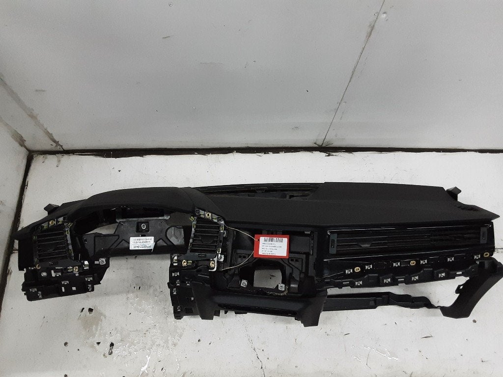 TABLEAU DE BORD Audi A1 Sportback (GBA) (01-2018/-), Autos : Pièces & Accessoires, Mevr. I. Hauben, Audi, Utilisé, Rue de l'Espoir 34 34
4030  GRIVEGNÉE, BE