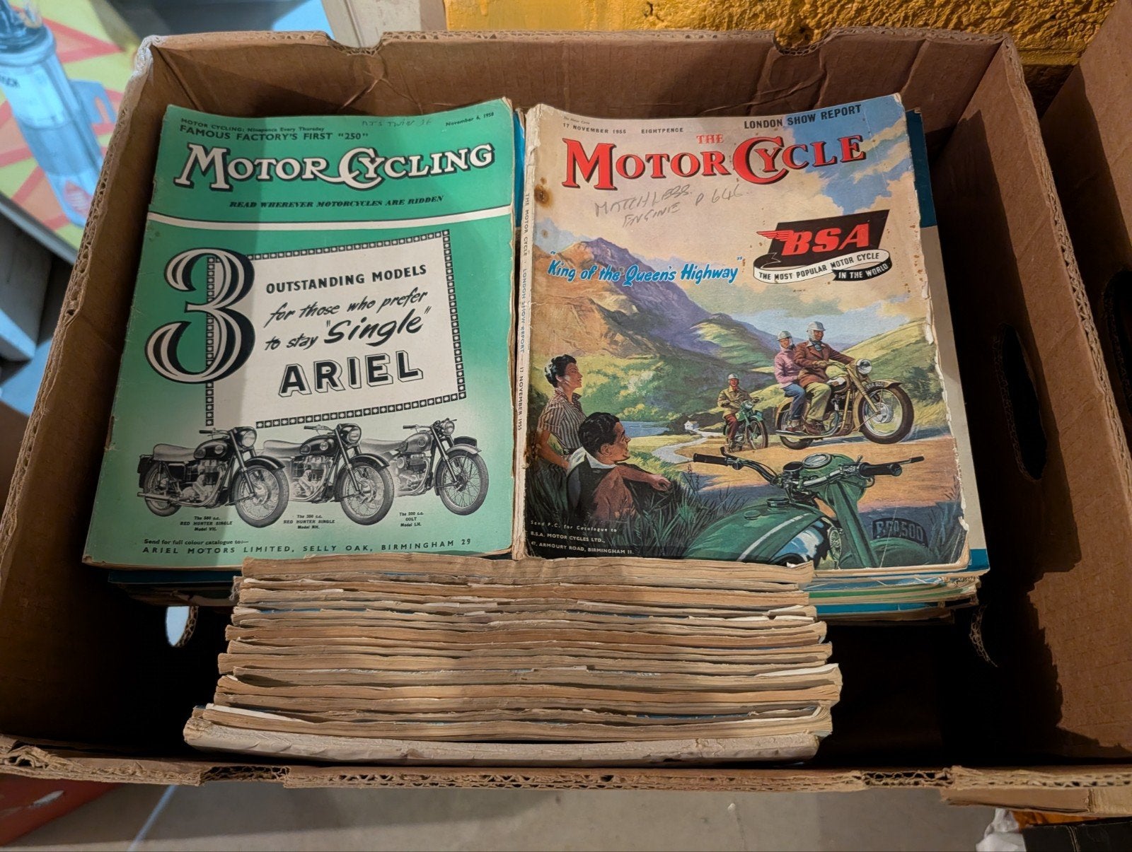 magazines anciens moto .3 caisses, Livres, Enlèvement