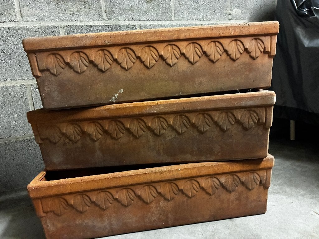 3 Klassieke Italiaanse terracotta plantenbakken., Tuin en Terras, Ophalen, Steen, Gebruikt, Minder dan 30 cm