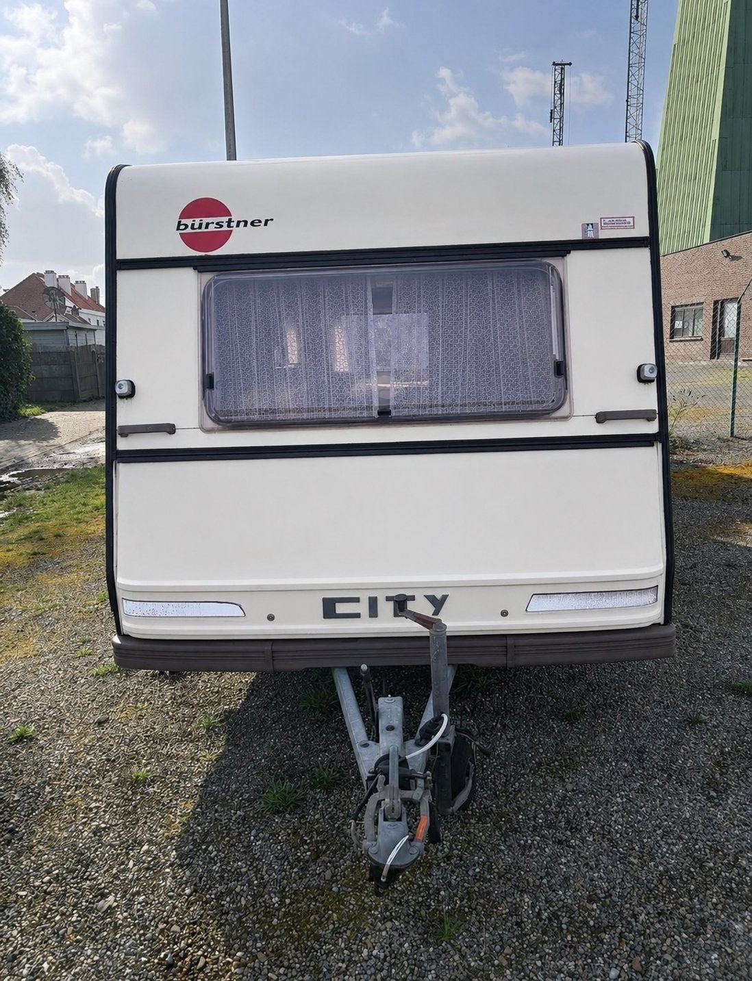 TE KOOP: BÜRSTNER CITY CARAVAN – MTM 750 KG – RIJBEWIJS B, Bedrijf