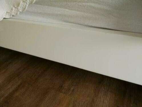 Lit 1 place 90x200 + matelas + sommier, 90 cm, Enlèvement, 200 cm, Une personne