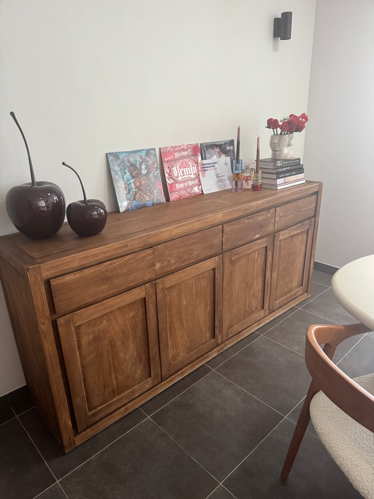 Massief walnoten dressoir – 200 x 45 x 85 cm – Topstaat, Ophalen, Zo goed als nieuw
