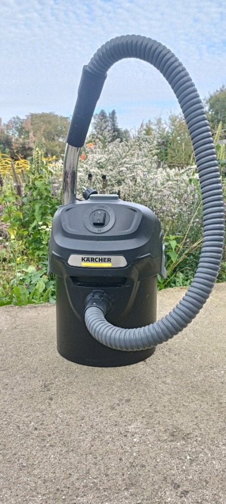 Assen stofzuiger Kärcher AD2, Elektronische apparatuur, Ophalen, Kärcher, Overige typen, Zo goed als nieuw
